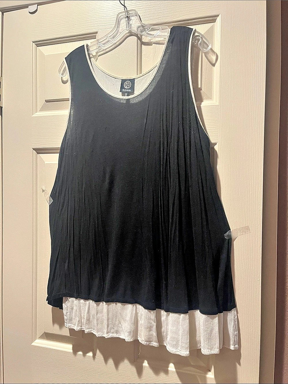 Bobeau Black & White top Size XL
